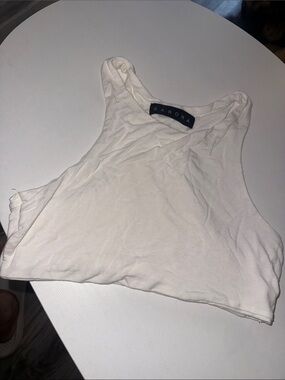 Sabora White Women's Cropped Tank